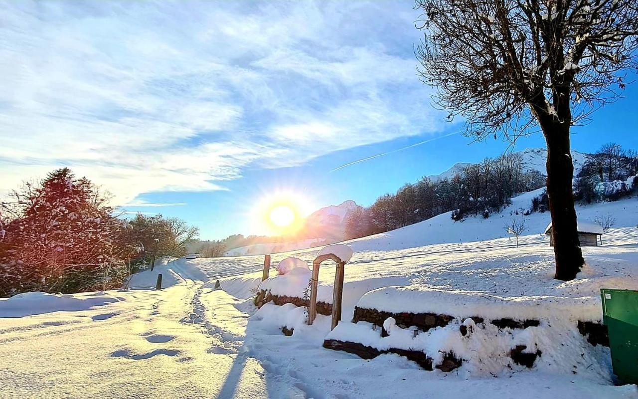 مبيت وإفطار Marthod Le Refuge Du Montagnard المظهر الخارجي الصورة